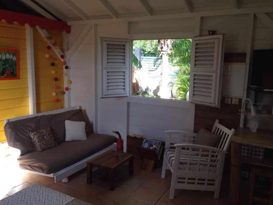 Charmant Bungalow Un P'Tit Coin De Paradis Saint-Francois  Ngoại thất bức ảnh